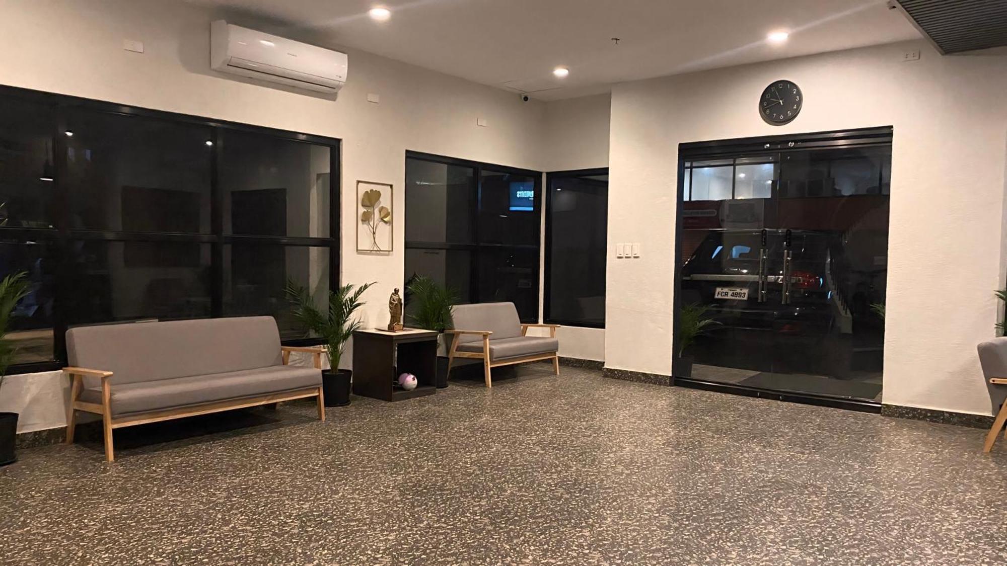 Rudolfo Suites Roxas City Exterior photo