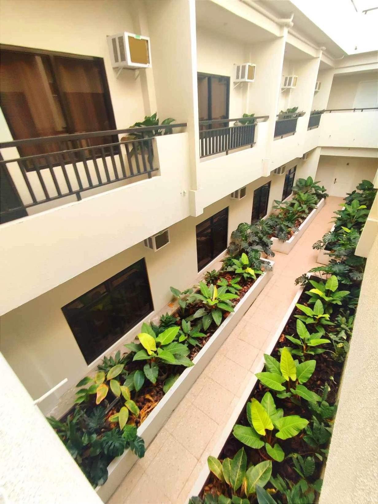 Rudolfo Suites Roxas City Exterior photo